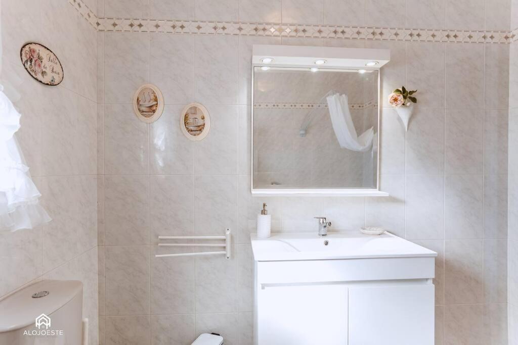 Casa Do Patio - 3 Bedrooms, Ponte Rol Torres Vedras Εξωτερικό φωτογραφία